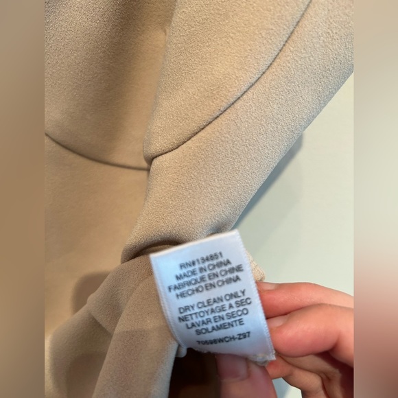 Wayf Beige Tank - Picture 5 of 6